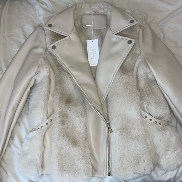 Faux Leather Fur Moto Jacket - Picture 4 of 7